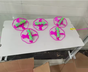 Nouveauté : Jouet feu d'artifice méduse, Jouet volant rotatif, Feux d'artifice papillon scintillant, Pétards Happy Boom, Méduse du Nouvel An - Product Image 2
