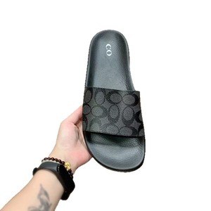 Sandali da uomo alla moda <span class=keywords><strong>con</strong></span> stampa monogramma per tutte le stagioni, <span class=keywords><strong>ciabatte</strong></span> piatte a fascia singola <span class=keywords><strong>con</strong></span> punta aperta e motivo distintivo - Product Image 6