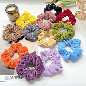 Coffret Cadeau Élégant : Bandeau Élastique en Velours pour Cheveux, Accessoire de Coiffure en Nylon pour Filles, Idéal pour Fêtes - Product Image 4