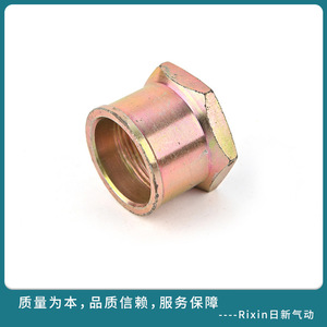 Iron Threaded Fitting 10mm Industrial Pipe Joint Customizable for Industry Use - Product Image 3