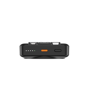 Batterie externe portable de haute qualité 10000mAh 22.5W avec charge sans fil et câble intégré - Product Image 5