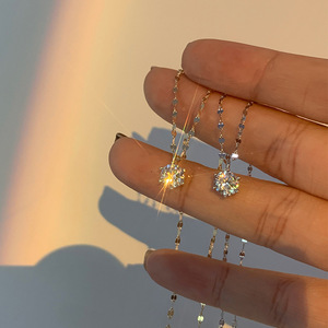 Korean Style Simple Six Prong Diamond Necklace For Women Elegant Clavicle Chain With Pearl Gold And Platinum Finish - Product Image 1