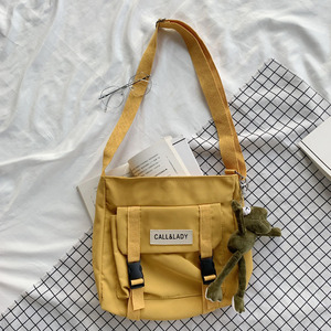 2023 femmes Simple <span class=keywords><strong>Chic</strong></span> sac de messager Corée du Sud Style Nylon étanche toile <span class=keywords><strong>cartable</strong></span> chaîne pour étudiants Postwoman - Product Image 3