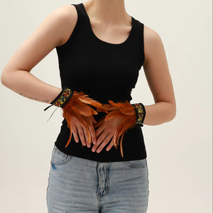 Gotik tarzı kadın yetişkin tüy eldiven ve delikli dantel bilezik cadılar bayramı kostüm özelleştirilmiş renk ile Set - Product Image 3