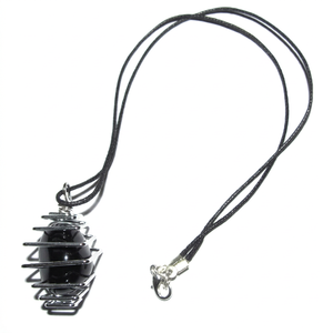Pendentifs de guérison en onyx noir naturel, ovales, 25-50 mm, 10-30 g, enroulés de fil, faits à la main pour la fabrication de colliers - Product Image 1