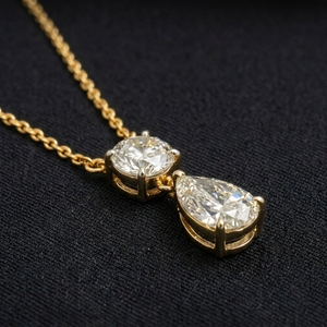 Colgante de lujo de oro amarillo de 14 quilates con diamante natural, elegante accesorio de joyería fina para mujeres, ocasiones especiales y regalos. - Product Image 3