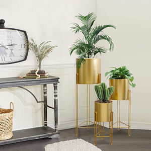 فاخر ذهبي معدني أرضي حامل زهور زارع طويل أصيص غرفة المعيشة مع حامل قوي - Product Image 4