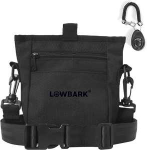 क्यूइग कस्टम कुत्ता पोप बैग में निर्मित रिसाव को रोकने के लिए प्रशिक्षित हाथों से मुक्त डिजाइन के साथ पाउच चुंबकीय बंद का इलाज करता है - Product Image 1