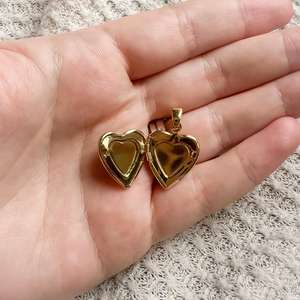 MECYLIFE Collana Unisex Trendy con Ciondolo a Farfalla Geometrico Placcato Oro 18K, <span class=keywords><strong>Serie</strong></span> Colorata Fai-da-Te con Pittura a Olio - Product Image 3