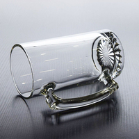 Verres à bière en verre épais sans plomb de 500 ml avec poignée, personnalisables, solutions classiques, MOQ abordable, compatibles lave-vaisselle