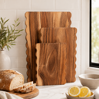 Natuurlijke acacia houten snijplank set, geschikt voor het serveren van fruit, snacks en desserts. Kan ook als decoratieve serveerplank worden gebruikt.