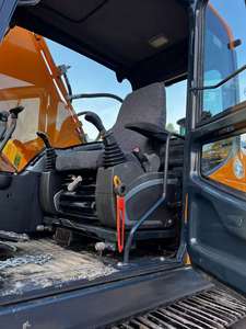 รถขุดฮุนได 220 ตัน รุ่น Korea Heavy Duty 20 ตัน ราคาดี R220LC-9S รถขุดตีนตะขาบฮุนไดมือสอง - Product Image 6