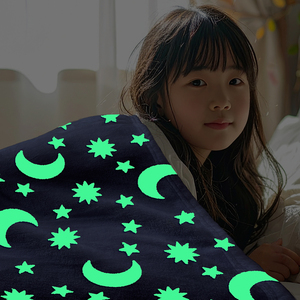 Coperta Luminosa per Bambini che Brilla al Buio, Morbida Coperta in Pile Magica Luminosa per Ragazzi e Ragazze, Regalo di Compleanno, Fabbrica GRS - Product Image 1