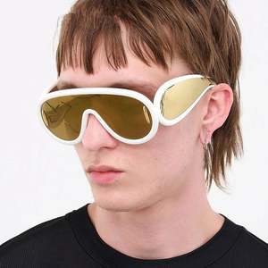 Lunettes de soleil vintage surdimensionnées à miroir plat UV400, verre monobloc, style Y2K pour femmes - Product Image 3