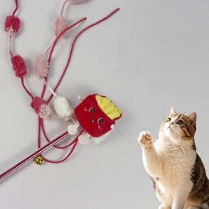 Juguete de Peluche con Forma de Comida, Varita para Gatos con Papel Arrugado y Campana para Juego Interactivo - Product Image 4