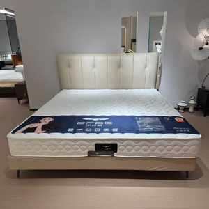 Lit King Size Moderne en Cuir Vonliva – Nouvelle Collection pour Hôtels et Appartements - Product Image 1