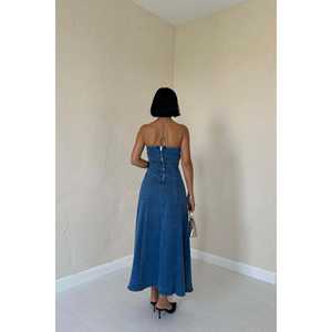 Robe longue en jean bleue pour femme, élégante et stylée, pour la vente en gros - Product Image 1