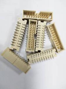 Conector de Placa a Placa Samtec HTST-110-01-S-DV de 20 Posiciones, Paso de 2.54 mm, Doble Fila, Tipo Header, SMT, Dorado - Product Image 5