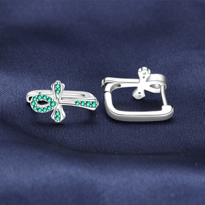 Pendientes cruzados vintage, diseño pequeño y elegante, pendientes de mujer a la moda. - Product Image 4