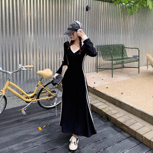 Plus Size Women Autumn V Neck Long Sleeve T Shirt Dress Korean Style A Line Midi Skirt Contrast Color Daily Wear - Product Image 1