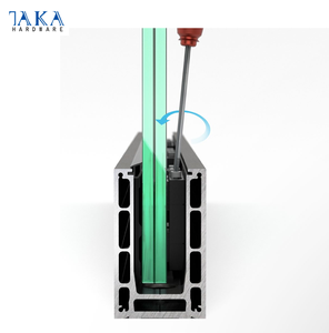 <span class=keywords><strong>Balustrade</strong></span> de balcon extérieur de haute qualité Mains courantes en verre trempé à canal en U Garde-corps de balcon en verre sans cadre - Product Image 3