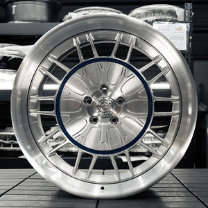 Jantes forgées en 2 pièces ou 3 pièces de 18, 19, 20, 21, 22, 24, 26 pouces pour <span class=keywords><strong>Ferrari</strong></span> 296, 488 FF, 458 GTC4, 575M, F430, F40, 360, F360, F12, GTS Spider - Product Image 2