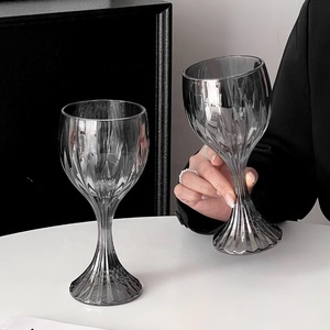 Europeu fantasia grossa alta vinho óculos cristal com nervuras vinho gravado vidro colorido taça para casamento - Product Image 5