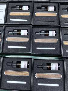 2025 Mini voiture sortie <span class=keywords><strong>d</strong></span>'air diffuseur longue durée voiture arôme <span class=keywords><strong>d</strong></span>ésodorisant diffuseur évent parfum Clip <span class=keywords><strong>d</strong></span>écoration intérieure pour les femmes - Product Image 6