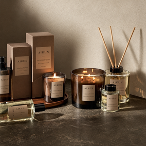 Ensemble diffuseur de parfum et bougie en pot à motif terrazzo blanc Aikun, avec couvercle en bois, emballage personnalisé OEM ODM pour la décoration intérieure - Product Image 1
