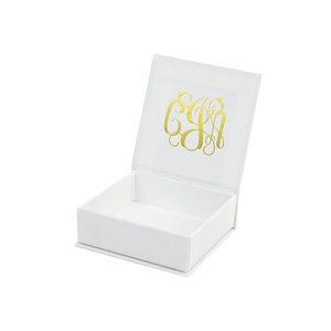 Custom logo white cardboard rigid magnetic gift box with foam