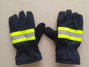 Vêtements de Sécurité <span class=keywords><strong>Pompier</strong></span> Bottes Casque Équipement Sauvetage d'Urgence Uniforme de Lutte contre l'Incendie Tenue d'Intervention - Product Image 6