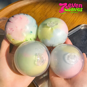 Bolas de Goma Crujientes Hechas a Mano con Sabor a Menta y Chocolate Negro, Ultra Suaves, Envueltas en Cera, Juguete Antiestrés para Adultos, Perfectas para Apretar - Product Image 1