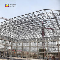 Structure en treillis métallique légère en acier, soudée, installation rapide, taille personnalisée, résistante aux ouragans et à l'eau, pour la construction d'ateliers