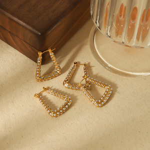 Pendientes Geométricos Trapezoidales Chapados en Oro de 18k con Diamantes, Pendientes de Acero Inoxidable para Uso Diario de Mujer TE6589 - Product Image 1