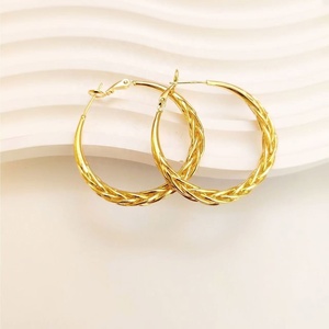 Boucles d'oreilles pendantes papillon circulaires creuses en métal tressé, personnalisées, haut de gamme, tendance, pour femme, style Instagram, collection 24 saisons - Product Image 1