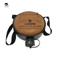 Bouteille d'eau tactique en plastique HPPE personnalisée avec logo marron 2L pour adultes, utilisée pour le sport