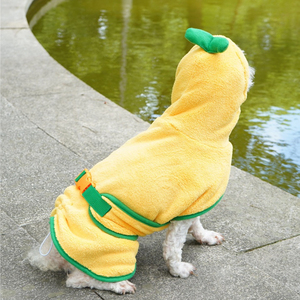 Peignoir de bain pour chien en tissu absorbant super doux, réglable, facile à porter, séchage rapide après la douche pour les chiots - Product Image 2
