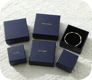 Boîte en carton rigide personnalisée avec impression CMJN pour emballage de câbles USB/données, électronique grand public, gaufrage - Product Image 2