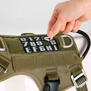 <span class=keywords><strong>Harnais</strong></span> pour <span class=keywords><strong>chien</strong></span> personnalisé de luxe, réglable, de qualité supérieure, réfléchissant, anti-traction, avec logo OEM personnalisé, pour l'entraînement <span class=keywords><strong>en</strong></span> extérieur - Product Image 4