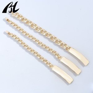 Pulseira corrente cubana banhada a ouro 14K personalizada estilo moderno com superfície lisa e capacidade de gravação feita de latão - Product Image 5