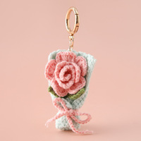 Handgefertigter Mini-Häkelrosenstrauß Schlüsselanhänger Hochwertiger Gestrickter Anhänger Hochzeit Taufe Ostern Geschenke Maiglöckchen KIVA Marke
