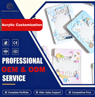 Support de carte en acrylique transparent personnalisé avec effet sable mouvant, figurine de dessin animé, ornement de bureau, article de merchandising anime