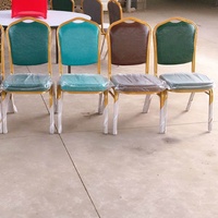Chaises Métalliques d'Église de Luxe, Chaises d'Extérieur Empilables pour Hôtel, Banquet, Fête, Événement, Mobilier de Mariage