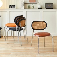 Chaises de salle à manger contemporaines de luxe haut de gamme, en plastique, avec coussin en mousse PU, empilables, imperméables, portables et écologiques
