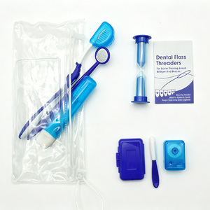 Kit Portátil de Hilos Dentales Ortodónticos Verdes, Set de Higiene Bucal de Viaje para el Cuidado de Aparatos Ortodónticos - Product Image 6