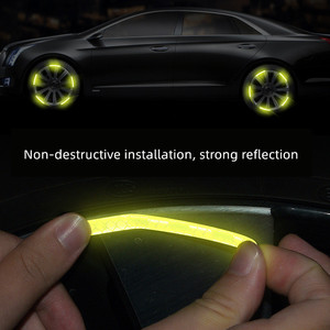 Pegatinas reflectantes para buje de rueda, tiras reflectoras, pegatinas de llanta, protector de seguridad para evitar arañazos, logotipo de coche, 20 Uds. - Product Image 4