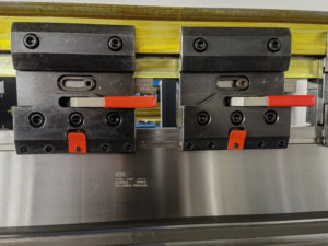 220t 4000mm điện tử thủy lực tấm kim loại uốn hoàn toàn tự động <span class=keywords><strong>CNC</strong></span> Báo Chí phanh - Product Image 5