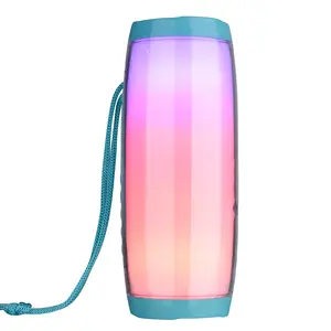 Spotify Amazon Muziek Tunein Gemakkelijk Plastic Usb-Aangedreven Partij Draagbare Mini Rgb Led Licht Oogverblindende Outdoor Speaker Bt Speaker