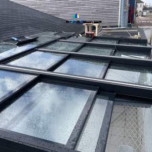 Patio de Casa curvado templado casa inteligente atrio marco de aluminio planos de aislamiento <span class=keywords><strong>plano</strong></span> deslizante retráctil techo solar techo de vidrio - Product Image 1