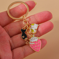 Porte-clés chat en alliage émaillé, breloque de sac, chaton mignon, breloques multiples, décoration de sac à main, accessoire de mode élégant, cadeau pour les amoureux des chats et les filles